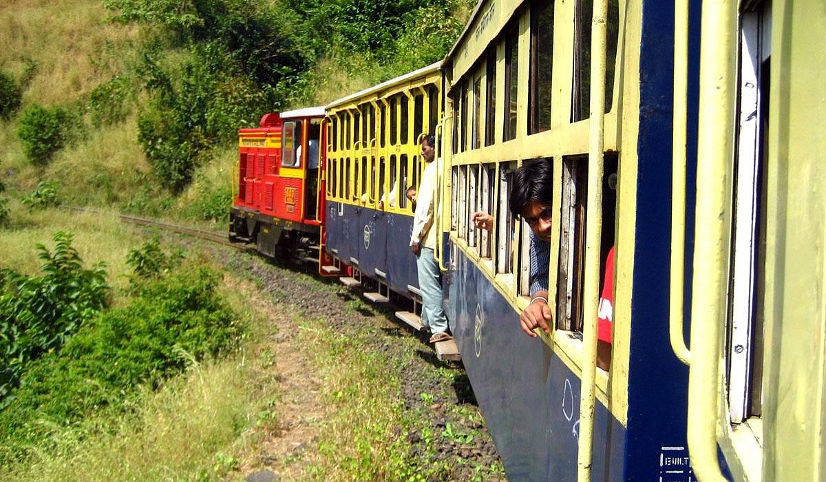 neral-matheran-toy-train